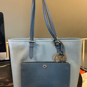 MICHAEL Michael Kors Blue Shoulder Bag